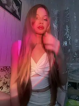  Siennaaa  online show from 03-07-26, 10:40