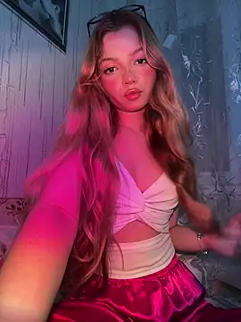  Siennaaa  online show from 03-20-26, 08:35