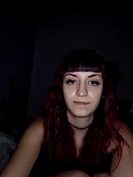 Sweetredevil online show from 12-19-25, 02:40