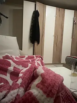 devil  01 online show from 09-30-25, 07:41