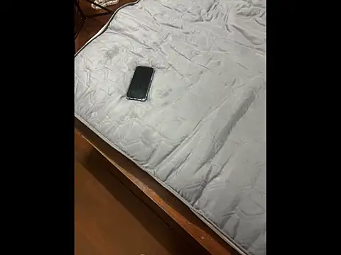 zghn88 online show from 10-21-25, 01:01