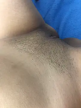 Lamarocainee online show from 10-27-25, 04:00