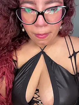 Snapshot of Solaangel_ chatting on 10-02-25, 04:52 Solaangel online show from 10-02-25, 04:52