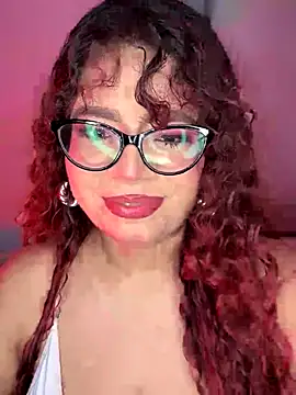 Snapshot of Solaangel_ chatting on 10-16-25, 01:39 Solaangel online show from 10-16-25, 01:39