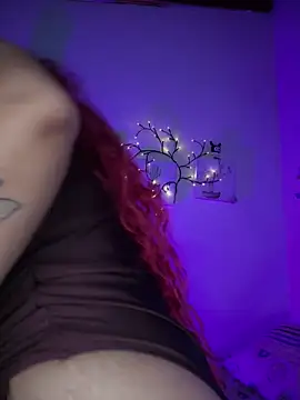 Snapshot of Solaangel_ chatting on 02-13-26, 01:23 Solaangel online show from 02-13-26, 01:23