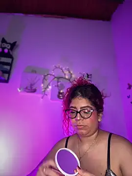 Snapshot of Solaangel_ chatting on 02-24-26, 11:14 Solaangel online show from 02-24-26, 11:14