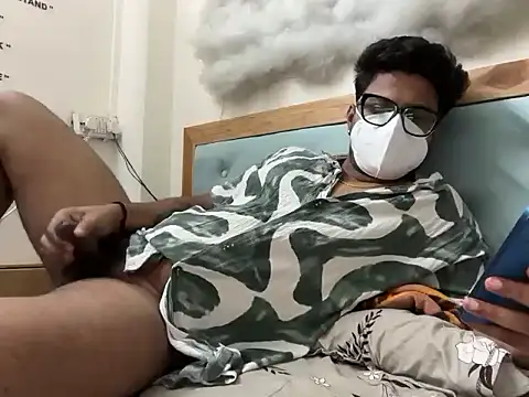 Snapshot of YourBlackBull chatting on 03-03-26, 12:55 YourBlackBull online show from 03-03-26, 12:55