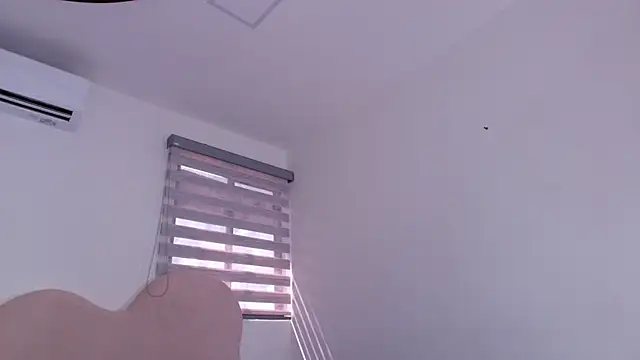 Snapshot of caata_cata chatting on 04-19-26, 07:16 caata cata online show from 04-19-26, 07:16