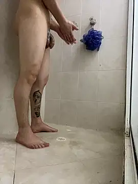 Snapshot of jeff2995_ chatting on 10-04-25, 04:10 jeff2995 online show from 10-04-25, 04:10