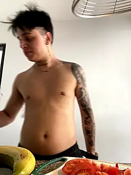 Snapshot of jeff2995_ chatting on 11-05-25, 06:41 jeff2995 online show from 11-05-25, 06:41