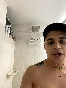 Snapshot of jeff2995_ chatting on 11-18-25, 04:28 jeff2995 online show from 11-18-25, 04:28