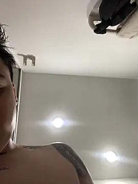 Snapshot of jeff2995_ chatting on 11-22-25, 04:44 jeff2995 online show from 11-22-25, 04:44