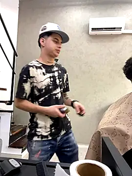 Snapshot of jeff2995_ chatting on 11-26-25, 04:30 jeff2995 online show from 11-26-25, 04:30