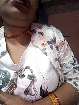 Neelam-baby1 online show from 02-12-26, 04:24