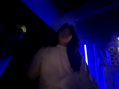 Snapshot of ella_foxtrot chatting on 10-05-25, 10:40 ella foxtrot online show from 10-05-25, 10:40