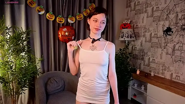 Snapshot of PaulaDauge chatting on 11-03-25, 01:08 PaulaDauge online show from 11-03-25, 01:08