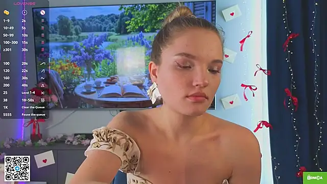 JulieLupo online show from 03-13-26, 06:09