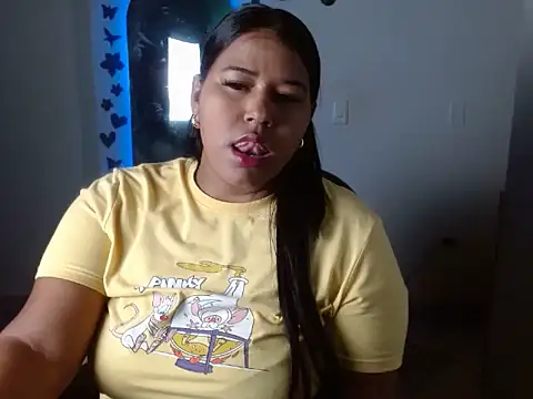 Ebony luna online show from 03-10-26, 07:30