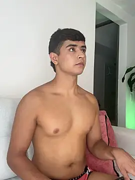 Thiago Connor21 online show from 03-15-26, 08:15