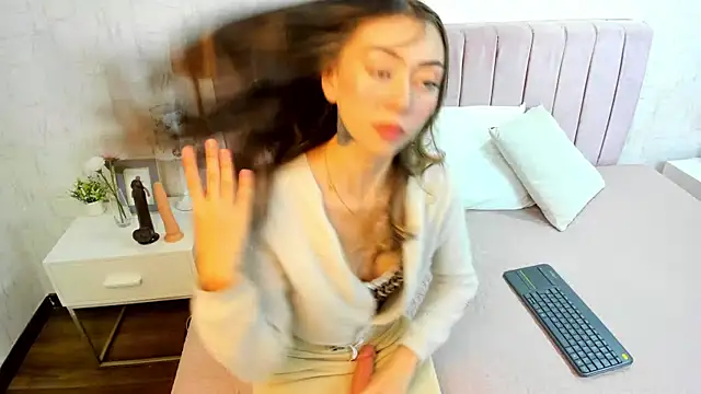 Snapshot of Olivia_johansson chatting on 10-11-25, 04:44 Olivia johansson online show from 10-11-25, 04:44