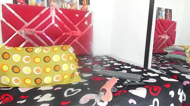 arcoiriss006 online show from 03-11-26, 02:50