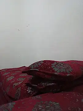 Snapshot of Miss-Queen chatting on 07-17-26, 07:37 Miss-Queen online show from 07-17-26, 07:37