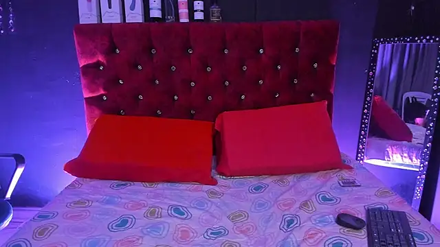 Cony l online show from 04-14-26, 12:49