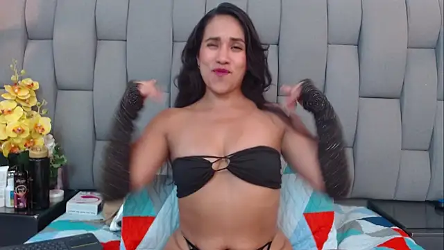 Emilysweet2 online show from 01-08-26, 05:37