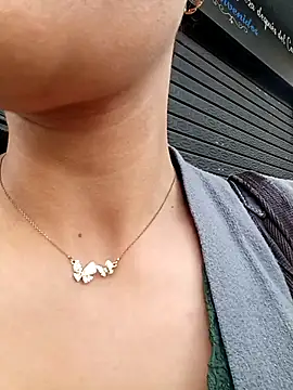 Jade 1-9 online show from 10-13-25, 08:09