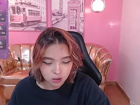 Snapshot of mia_foster_t chatting on 10-25-25, 12:02 mia foster t online show from 10-25-25, 12:02