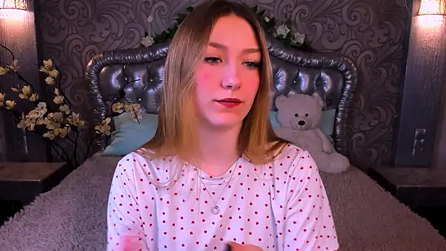 AngelAnabelle online show from 01-31-26, 08:29