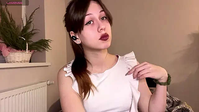 Nayra flash online show from 02-01-26, 05:22