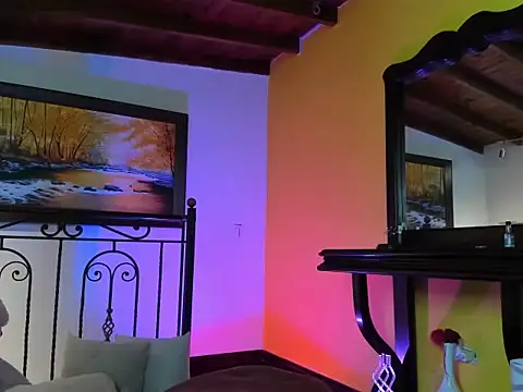 Snapshot of Zulyhenao chatting on 10-07-25, 03:36 Zulyhenao online show from 10-07-25, 03:36