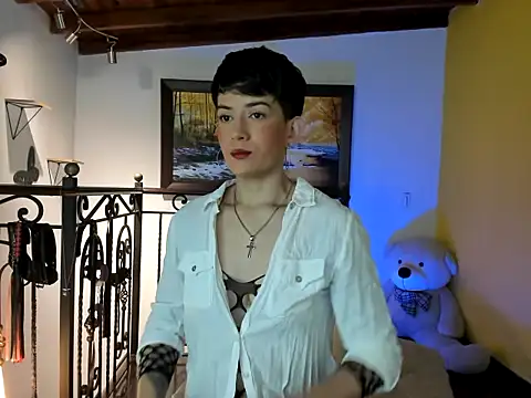 Snapshot of Zulyhenao chatting on 11-16-25, 08:42 Zulyhenao online show from 11-16-25, 08:42