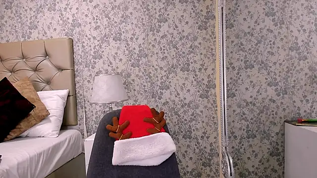 Clohe Bell online show from 01-08-26, 01:24