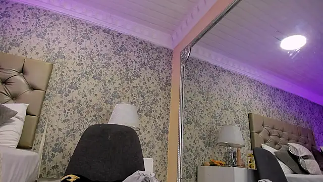 Clohe Bell online show from 01-15-26, 01:26