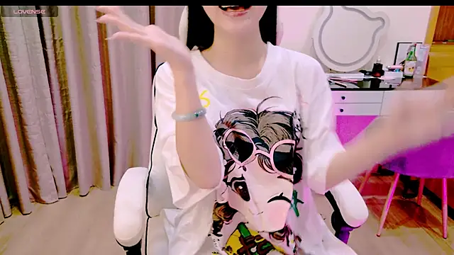  Aria Moonie online show from 04-02-26, 03:53