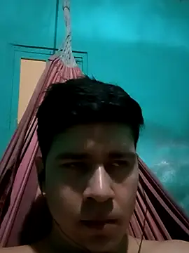 Travieso loco9 online show from 10-06-25, 04:26