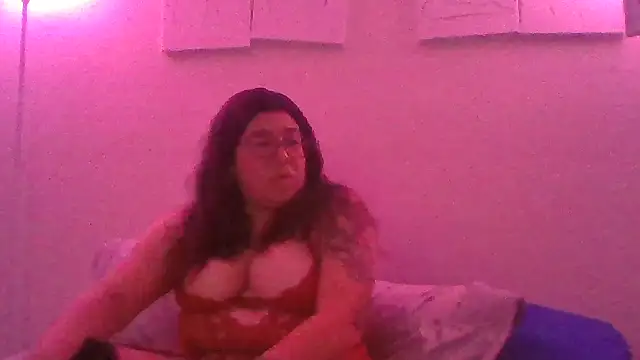 Snapshot of Foxxxy08 chatting on 11-05-25, 04:45 Foxxxy08 online show from 11-05-25, 04:45