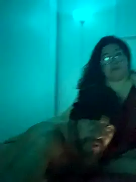 Snapshot of Foxxxy08 chatting on 11-24-25, 06:46 Foxxxy08 online show from 11-24-25, 06:46