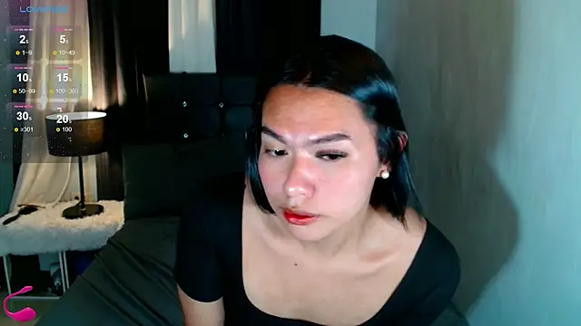 fallinLunaxX online show from 06-04-26, 06:19