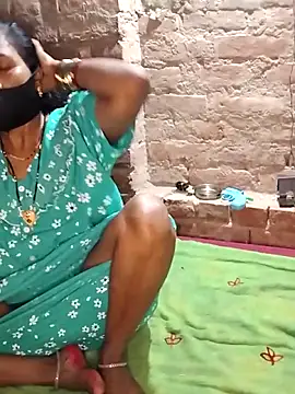 Snapshot of Rani_089 chatting on 10-22-25, 08:36 Rani 089 online show from 10-22-25, 08:36