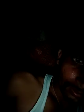 Snapshot of EmotionalOpenair55 chatting on 10-23-25, 04:50 EmotionalOpenair55 online show from 10-23-25, 04:50