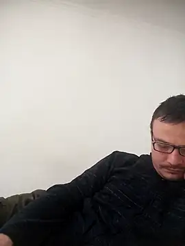 Snapshot of viktor1992-1-1 chatting on 05-06-26, 06:08 viktor1992-1-1 online show from 05-06-26, 06:08