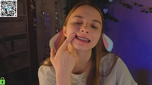 L1na Reeds online show from 02-18-26, 01:12