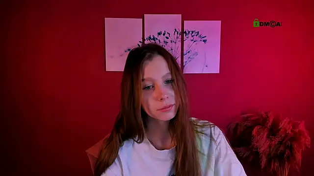 Snapshot of esme_moore_ chatting on 11-18-25, 09:03 esme moore online show from 11-18-25, 09:03