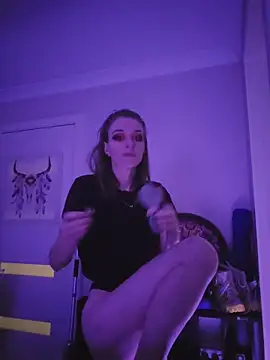 Snapshot of lonely_Cosplay_chick chatting on 11-27-25, 03:14 lonely Cosplay chick online show from 11-27-25, 03:14