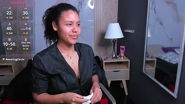 AriaVega online show from 11-15-25, 11:18