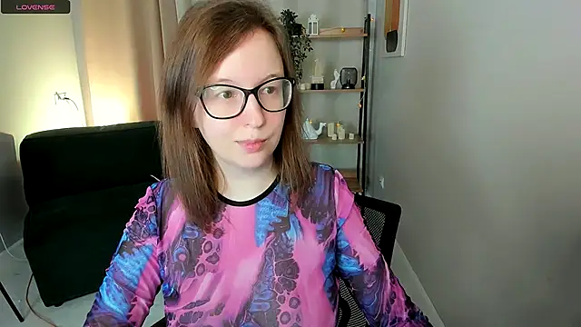 Snapshot of arizzzona chatting on 11-11-25, 05:40 arizzzona online show from 11-11-25, 05:40