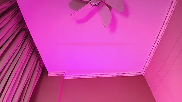 LilithEsme online show from 01-15-26, 08:23